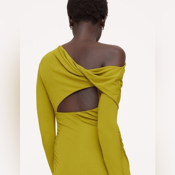 NWT! Banana Republic Peridot Green Jersey Knit Asymmetrical Draped Maxi Dress 🧶 - Picture 4 of 9